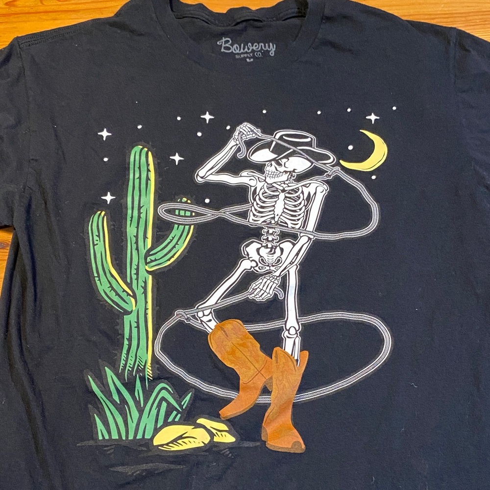 Bauseny Black Graphic Short Sleeve Tee